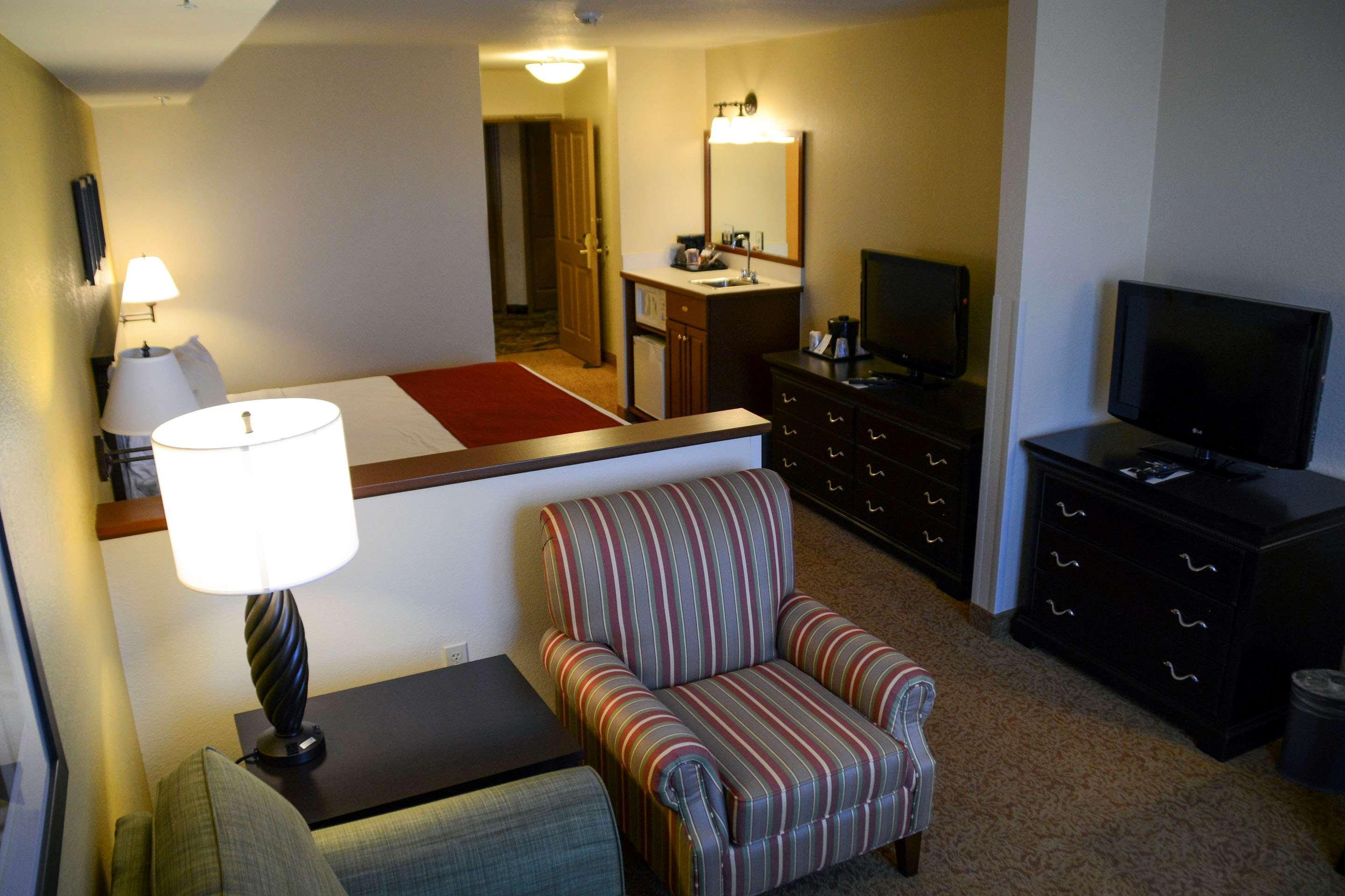 Country Inn & Suites By Radisson, Dundee, Mi Eksteriør billede