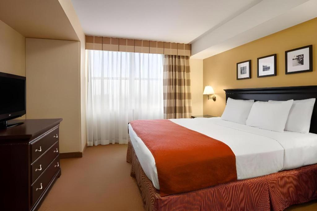 Country Inn & Suites By Radisson, Dundee, Mi Eksteriør billede