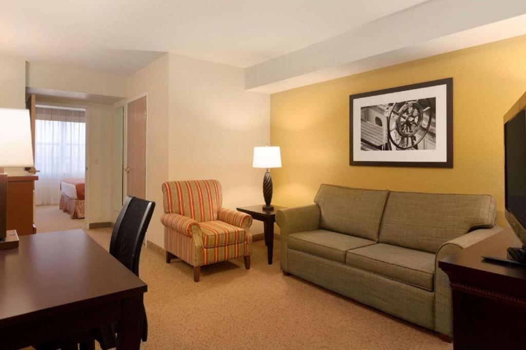 Country Inn & Suites By Radisson, Dundee, Mi Eksteriør billede