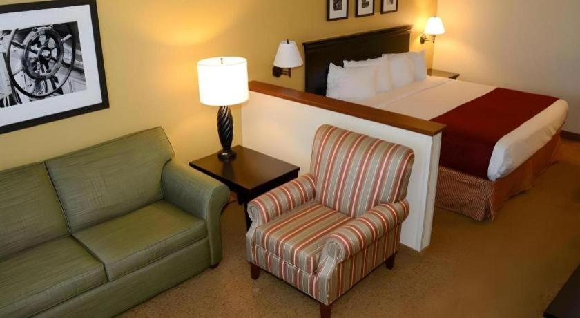 Country Inn & Suites By Radisson, Dundee, Mi Eksteriør billede