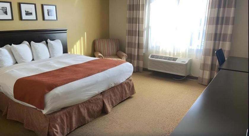 Country Inn & Suites By Radisson, Dundee, Mi Eksteriør billede