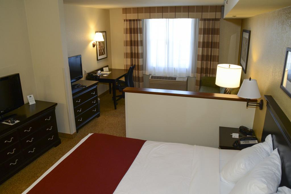 Country Inn & Suites By Radisson, Dundee, Mi Eksteriør billede